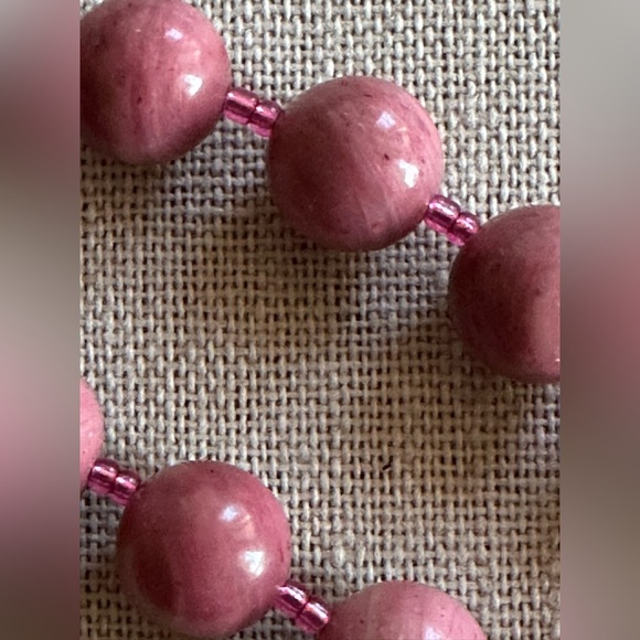 24 inch Rhodonite Gemstone bead necklace NWOT - Picture 10 of 13
